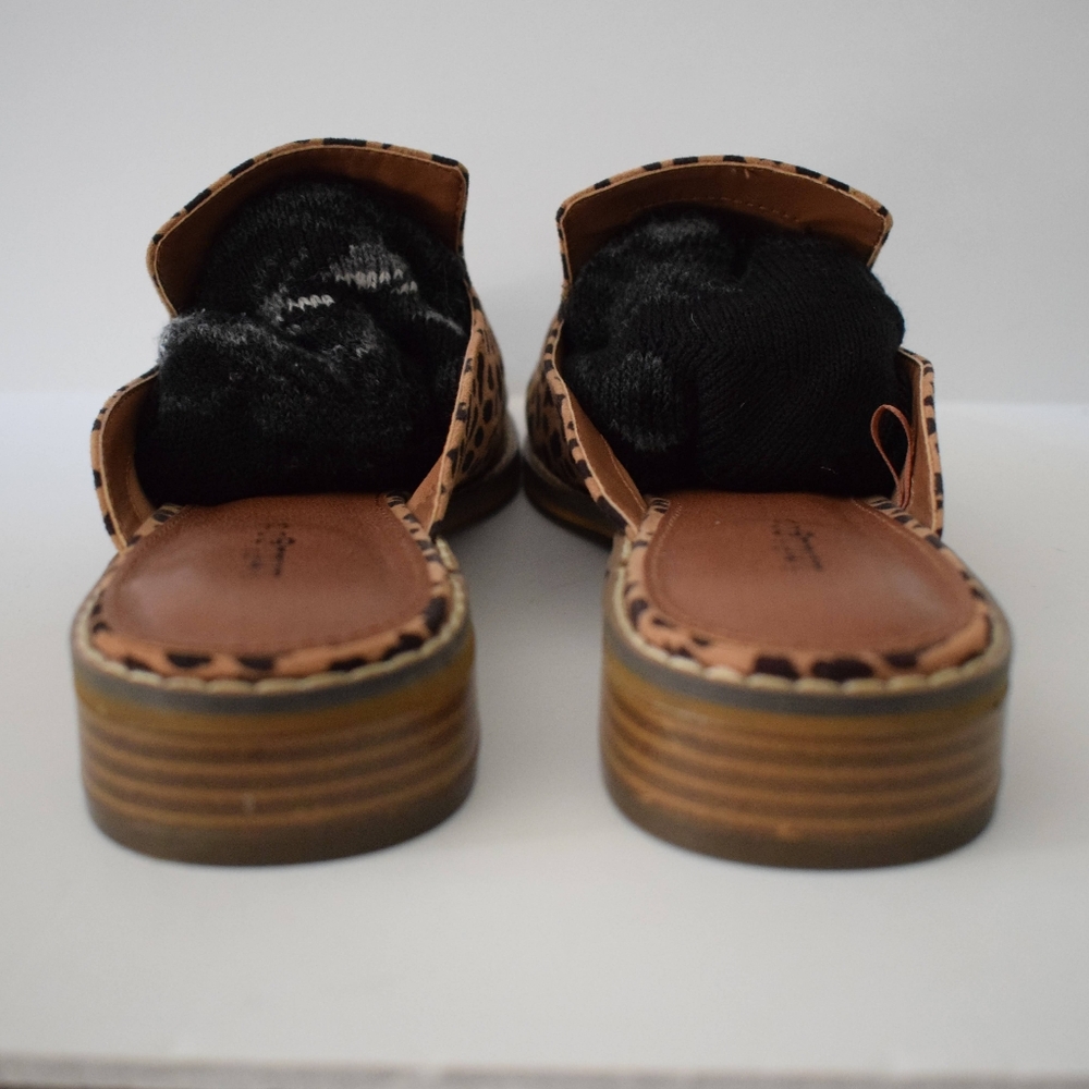 Indigo Rd Hayze Cheetah Print Mules Clogs Shoes Womens 7.5 M Low Block Heel - Picture 4 of 7